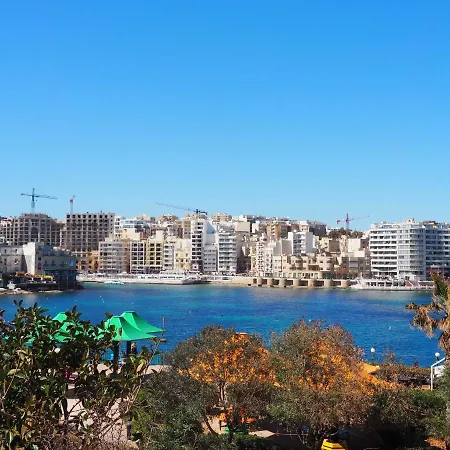 Balluta Modern Apartamento *