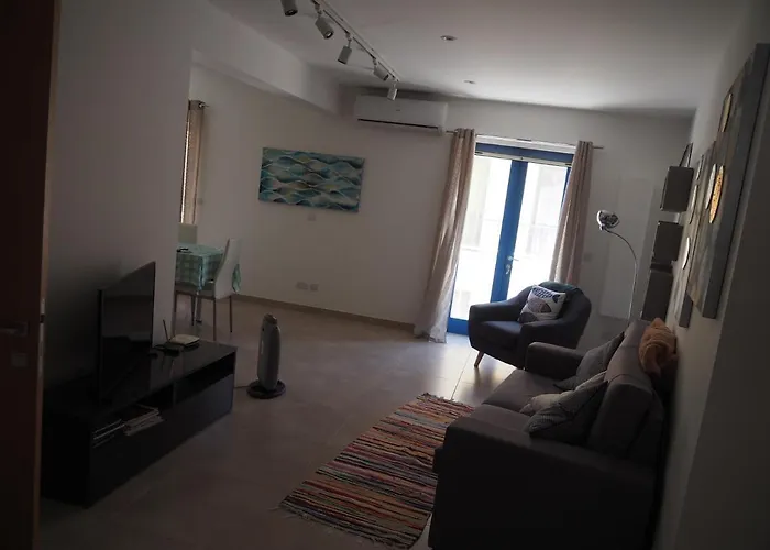 דירה Balluta Modern